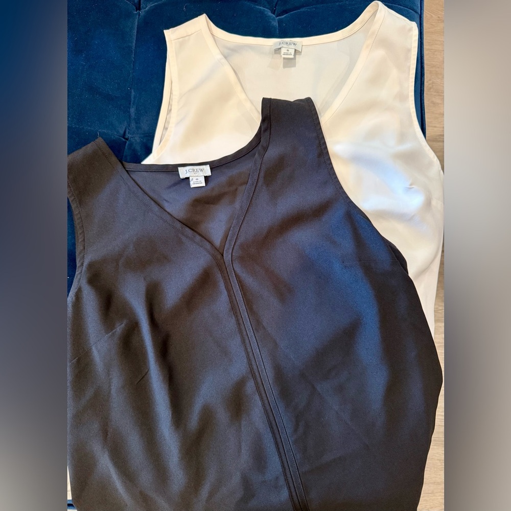 Lot of two J Crew Factory Sleeveless V neck crepe shell tank tops - Picture 3 of 3